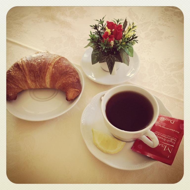 Hotel Italia Carmagnola Δωμάτιο φωτογραφία
