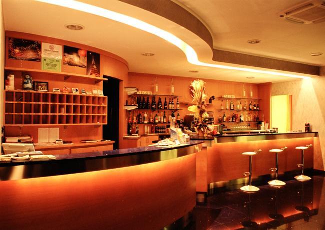 Hotel Italia Carmagnola Εξωτερικό φωτογραφία